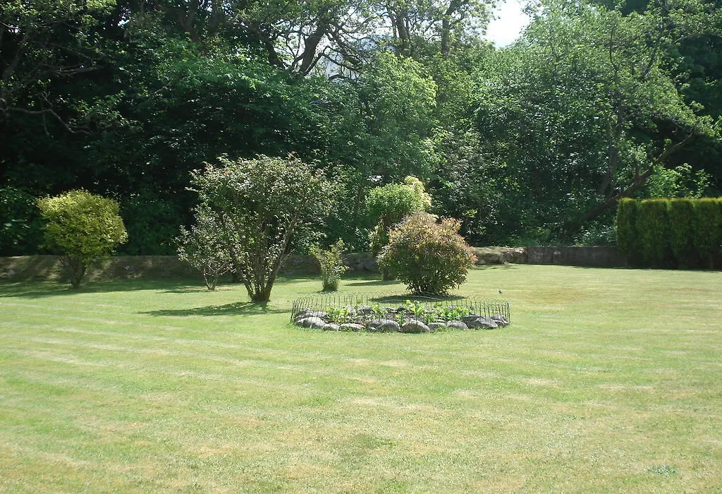 Thistle Cottage-1