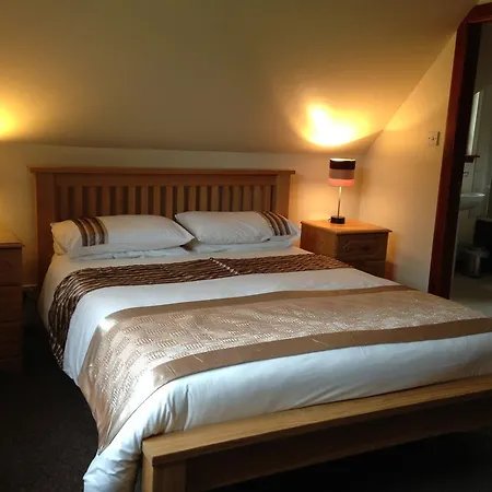 Thistle Cottage-2